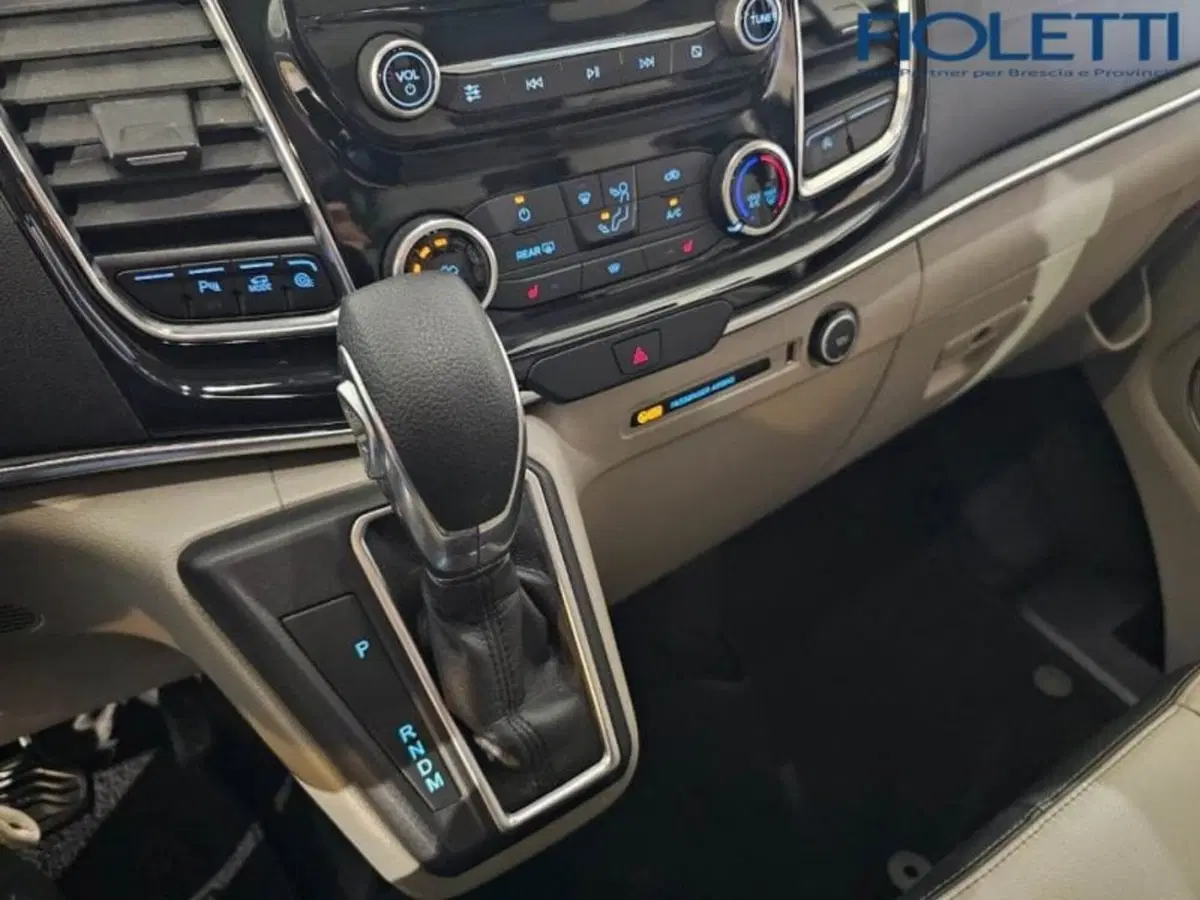 Ford Tourneo Custom usata a Brescia (9)