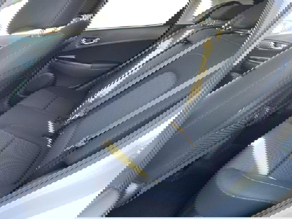 Hyundai Kona usata a Torino (9)