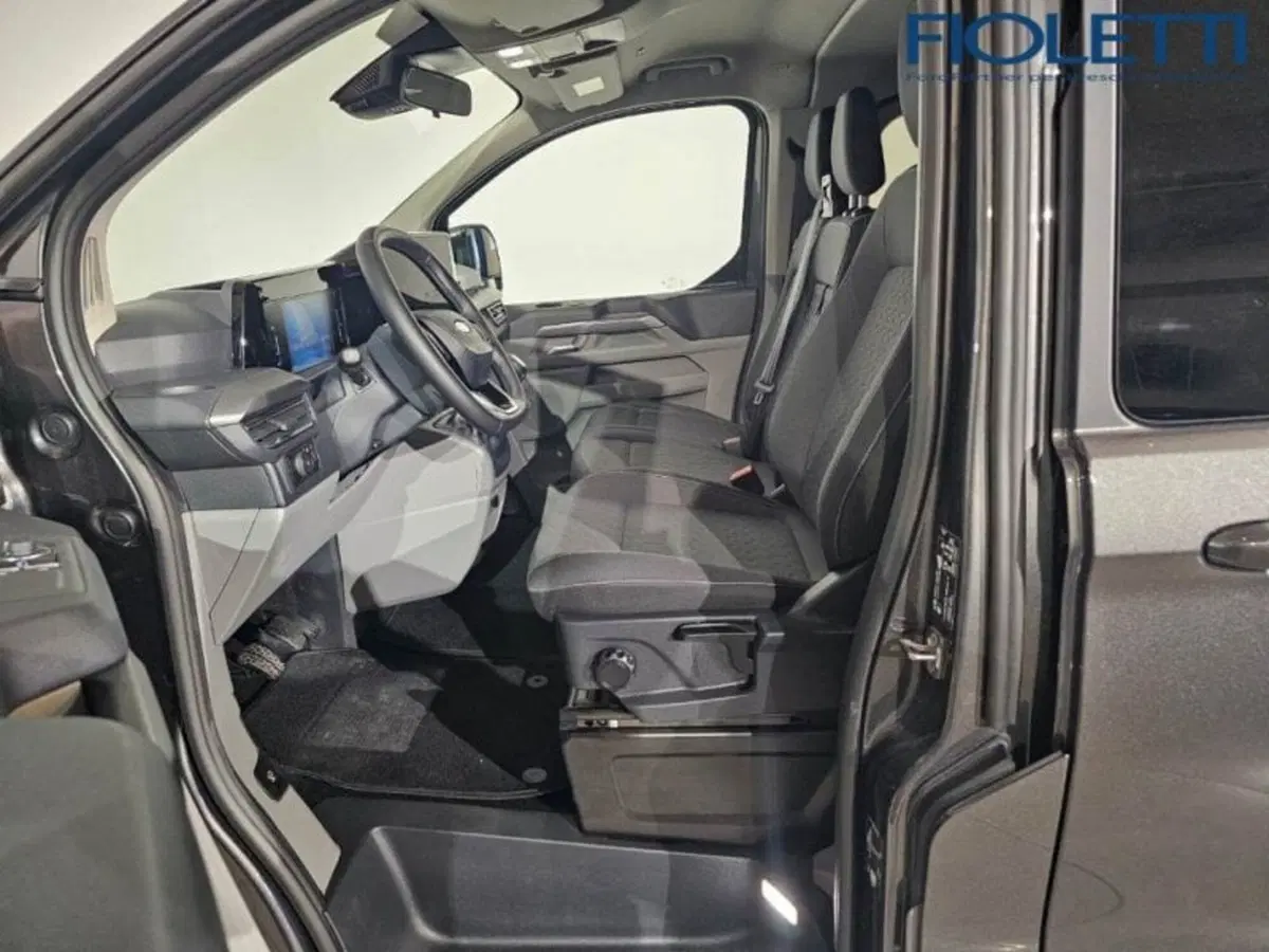 Ford Tourneo Custom usata a Brescia (10)