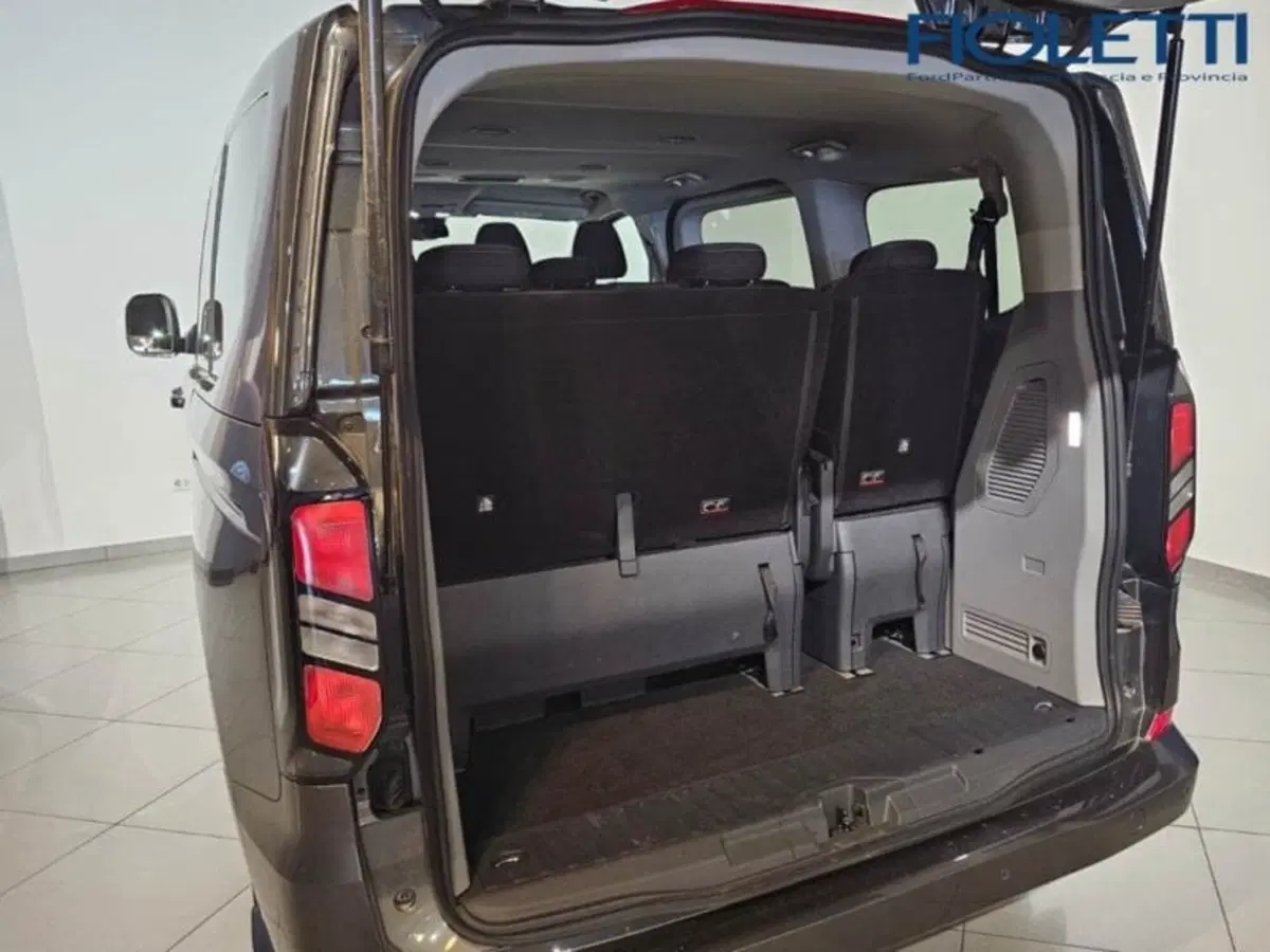 Ford Tourneo Custom usata a Brescia (12)