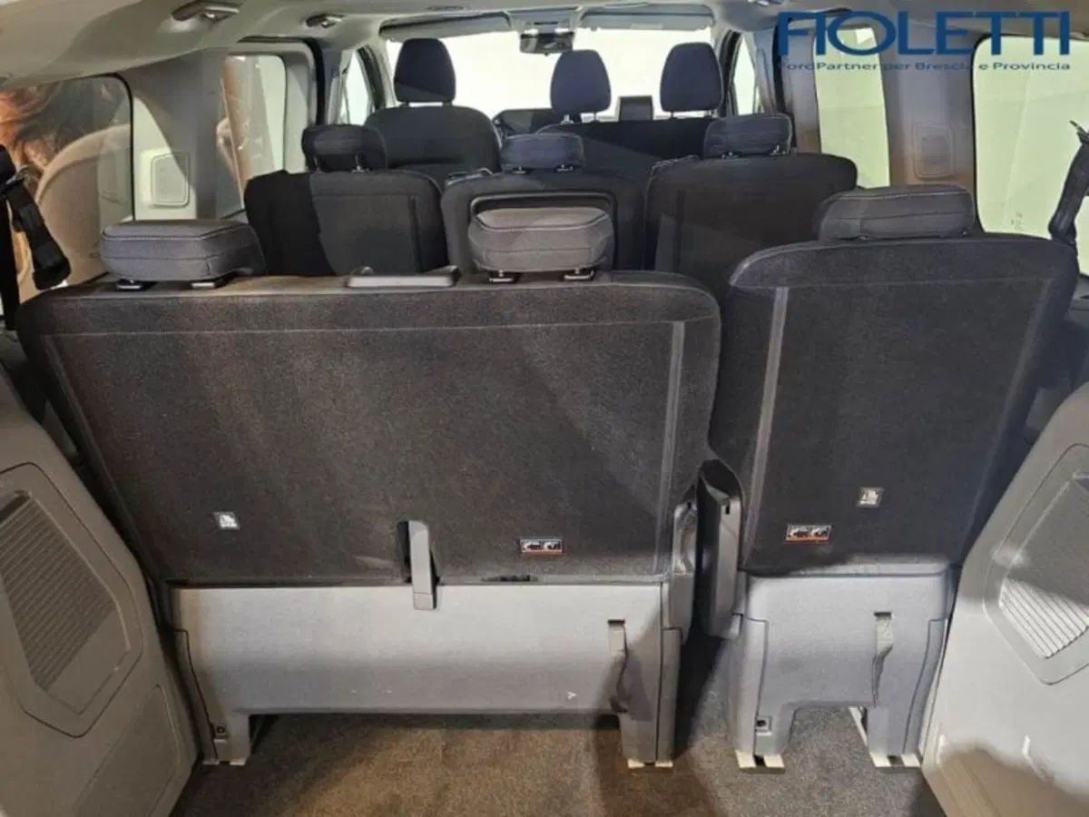 Ford Tourneo Custom usata a Brescia (13)