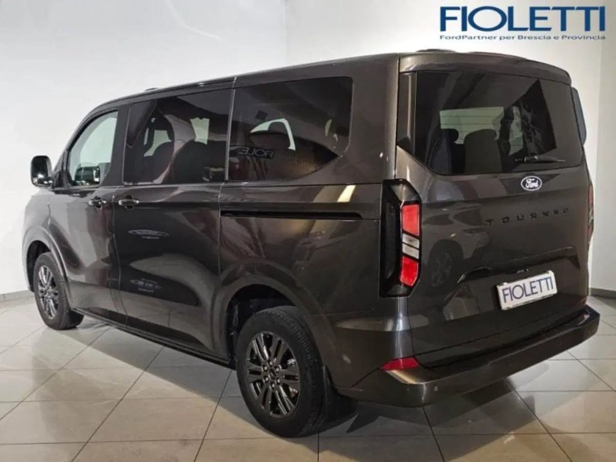 Ford Tourneo Custom usata a Brescia (2)