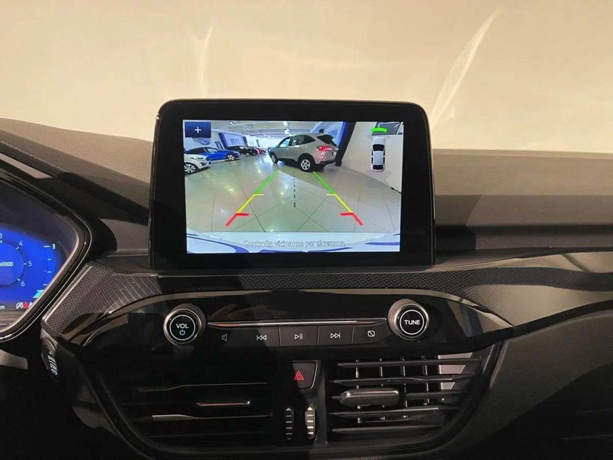 Ford Kuga usata a Brescia (9)