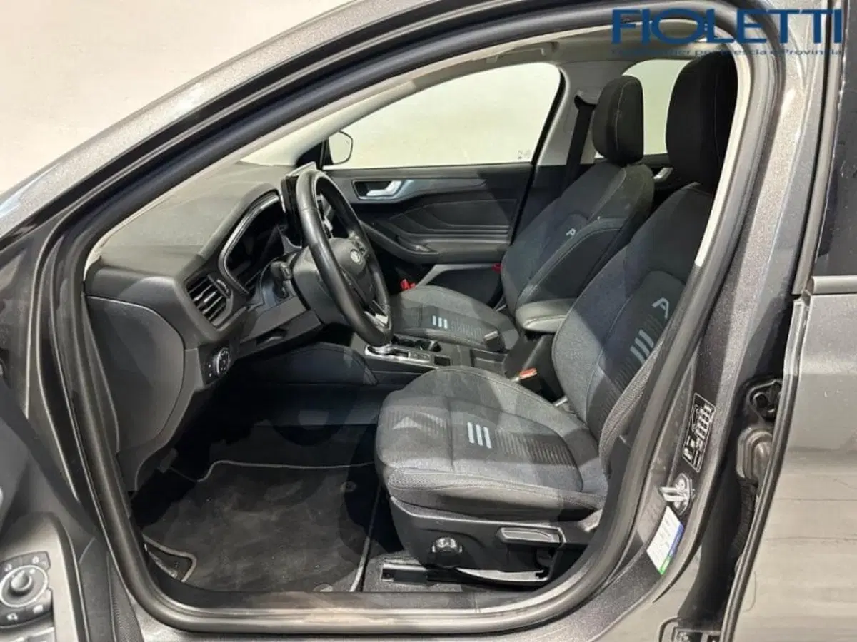 Ford Focus Station Wagon usata a Brescia (11)