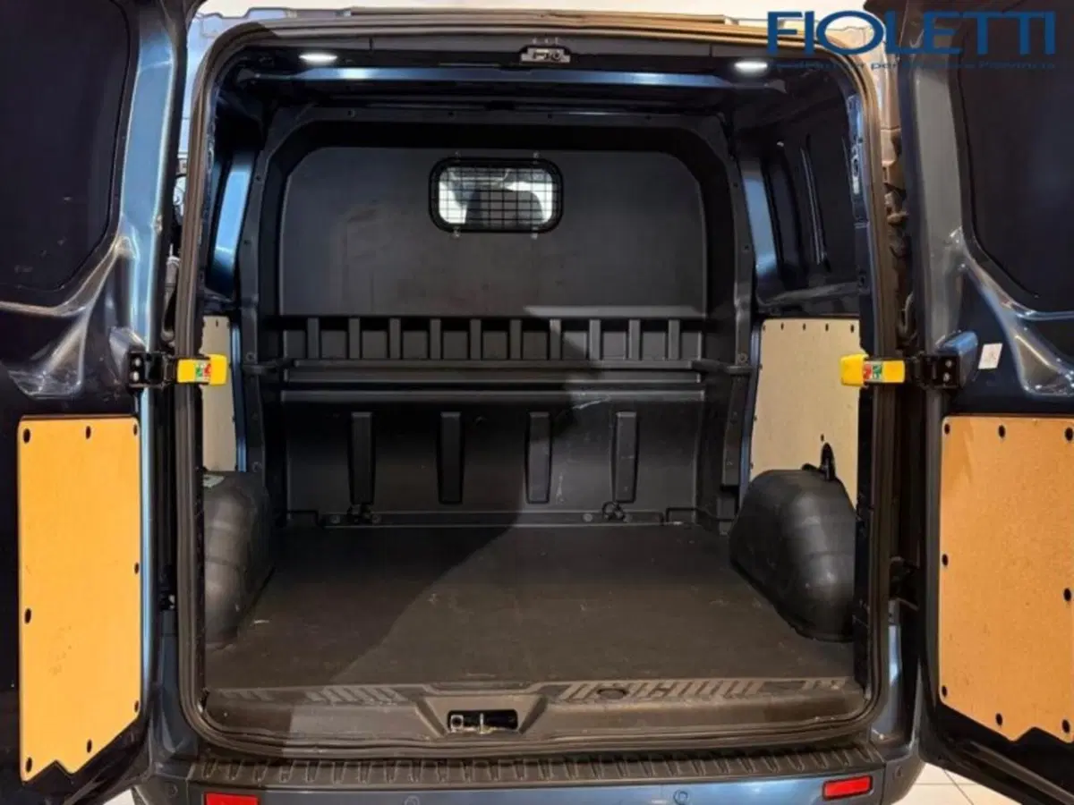Ford Transit Custom Furgone usata a Brescia (12)