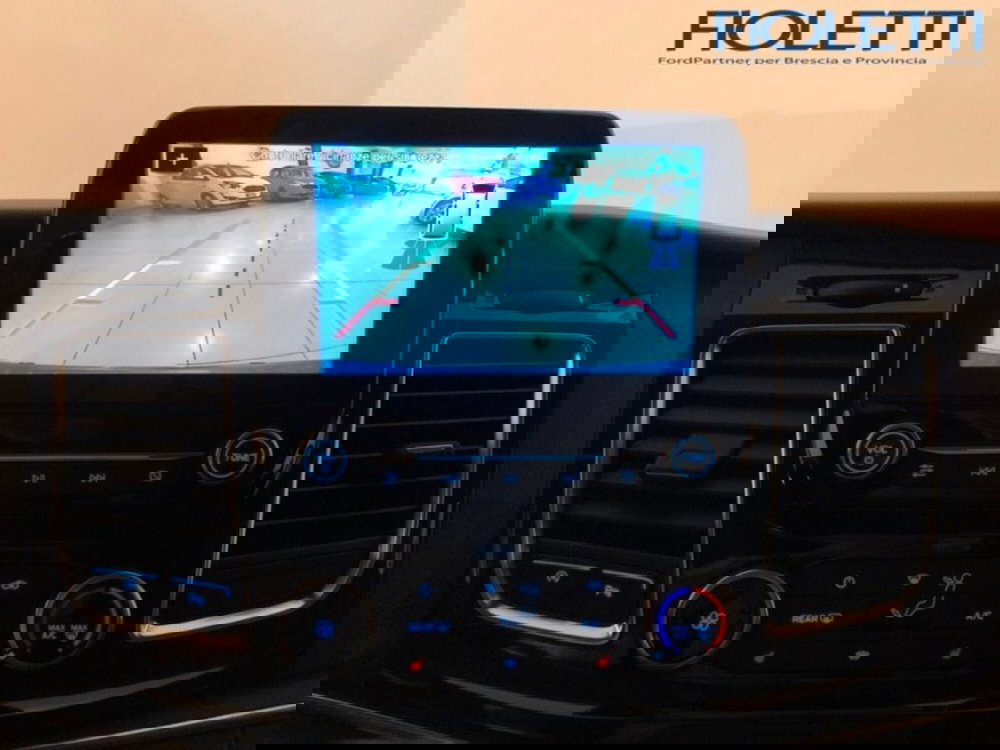 Ford Transit Custom Furgone usata a Brescia (9)