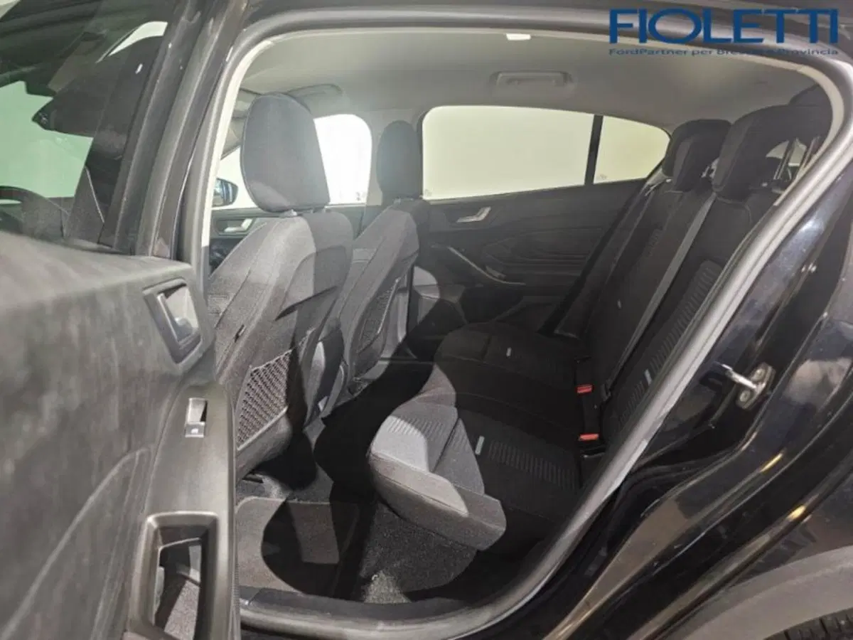 Ford Focus usata a Brescia (11)