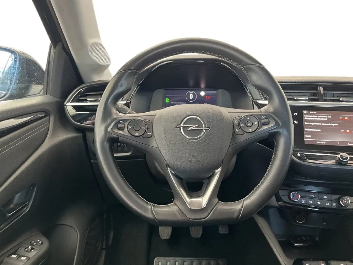 Opel Corsa usata a Torino (11)