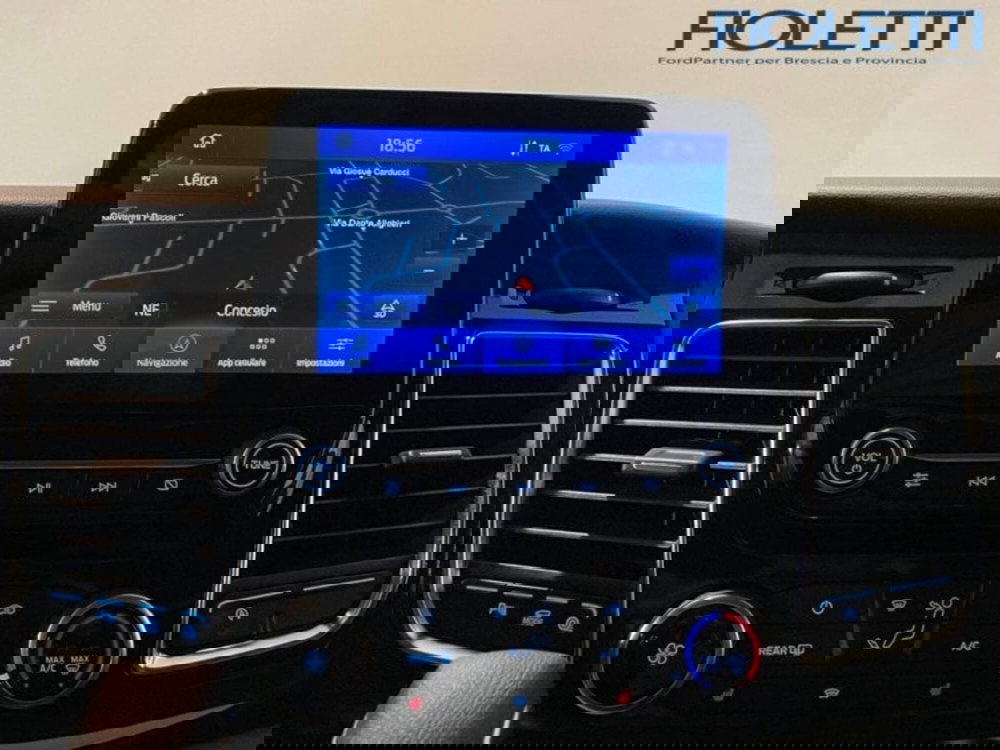 Ford Tourneo Custom usata a Brescia (8)