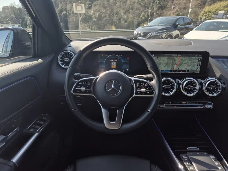 Mercedes-Benz GLA SUV usata  (17)