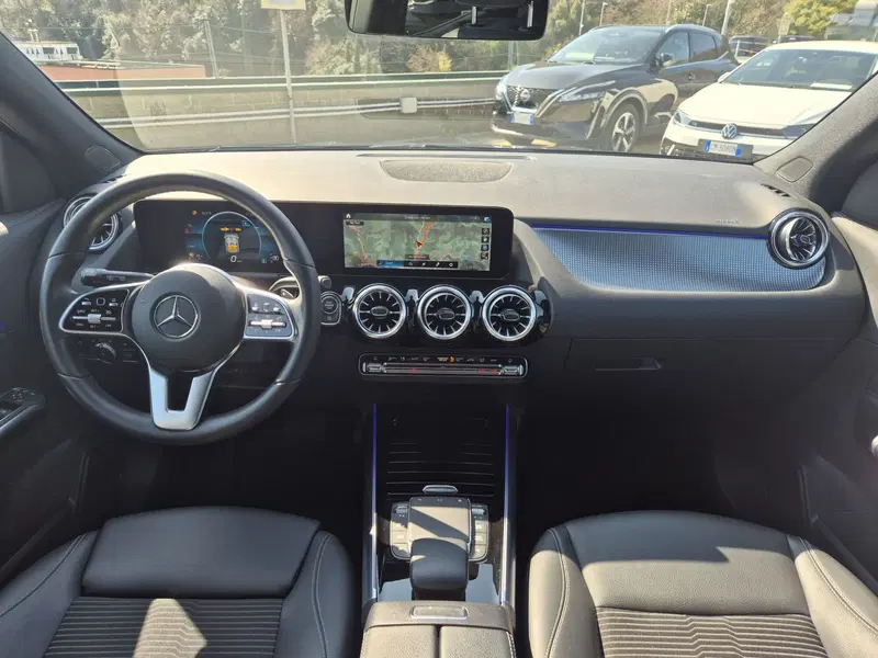 Mercedes-Benz GLA SUV usata  (8)