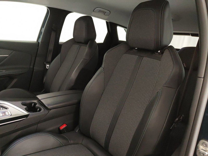 Peugeot 3008 usata a Caserta (17)