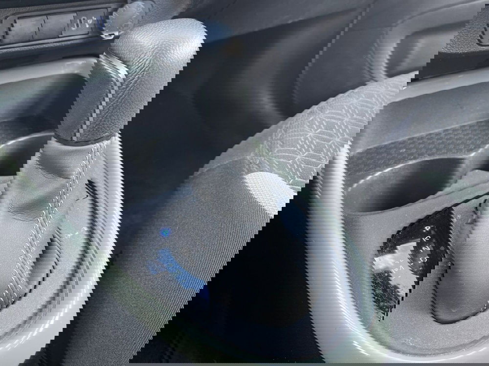 Toyota Aygo X usata a Ragusa (14)