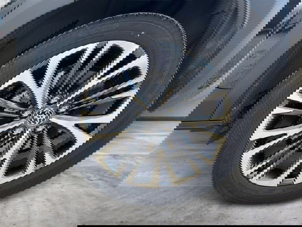 Toyota Yaris Cross usata a Ragusa (12)