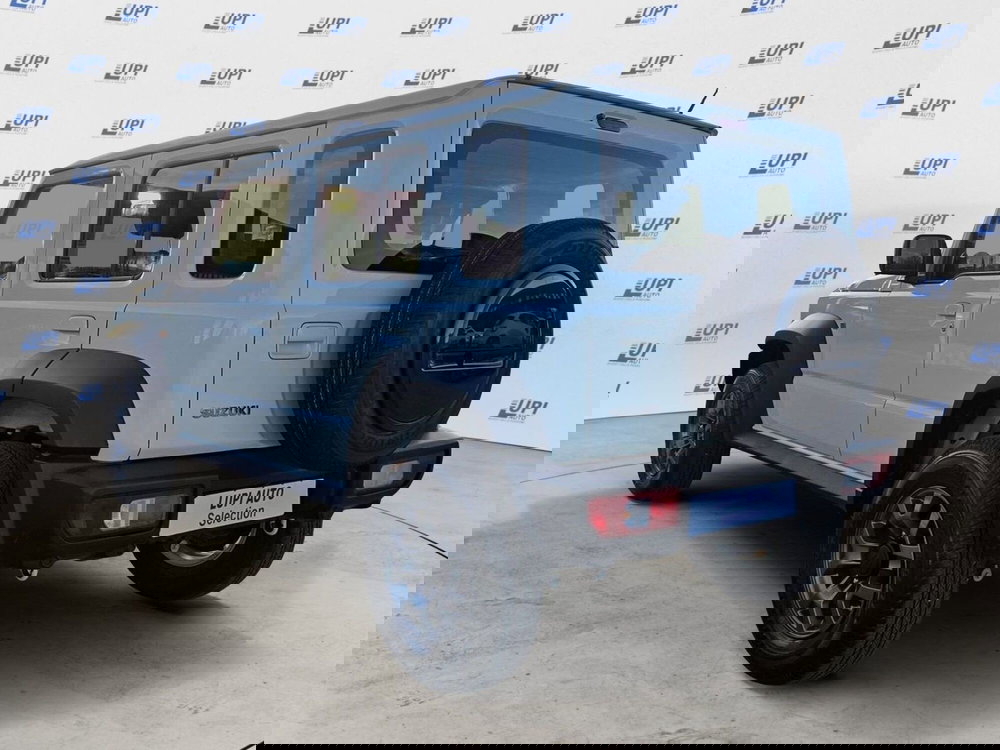 Suzuki Jimny nuova a Pistoia (7)