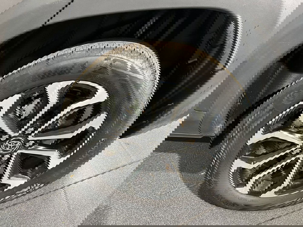 Toyota Yaris Cross usata a Milano (14)