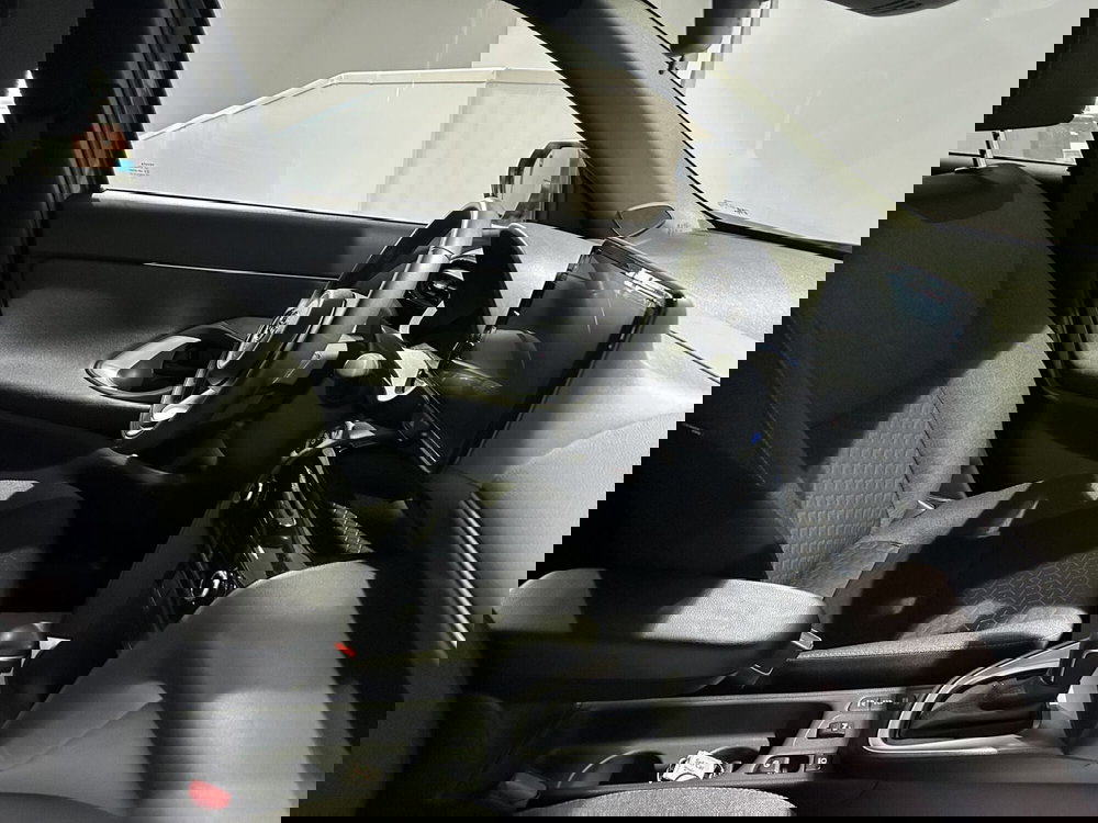 Toyota Yaris Cross usata a Milano (6)