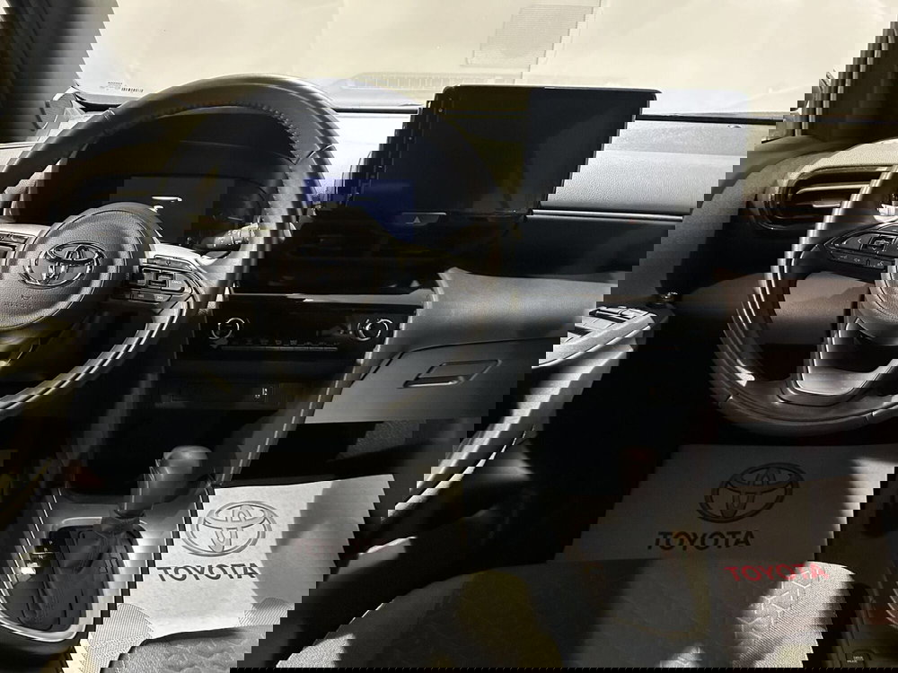 Toyota Yaris Cross usata a Milano (9)