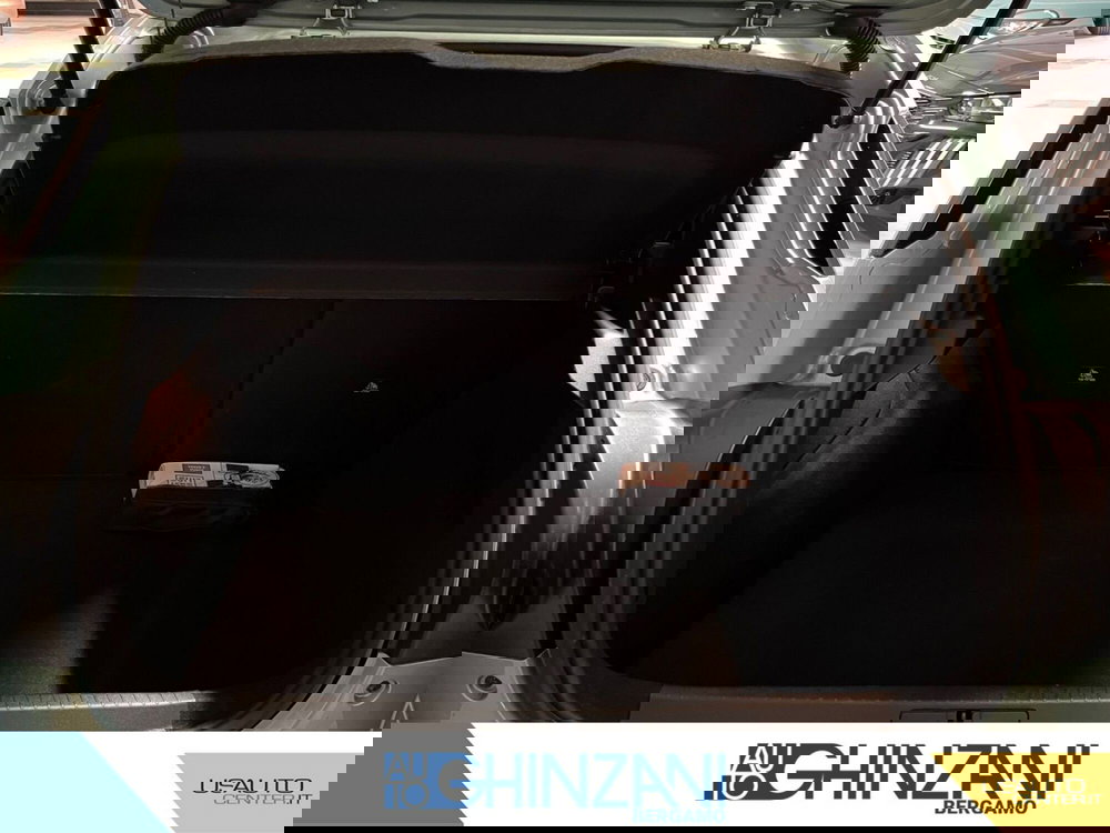 Lancia Ypsilon usata a Bergamo (12)