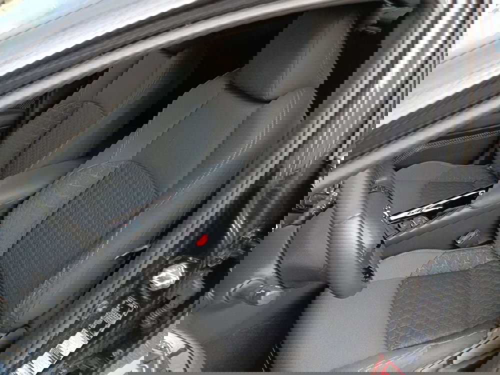 Toyota Toyota C-HR usata a Milano (12)