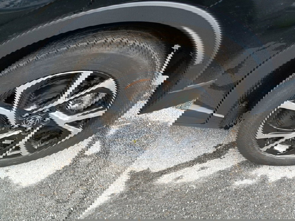 Toyota Toyota C-HR usata a Milano (15)