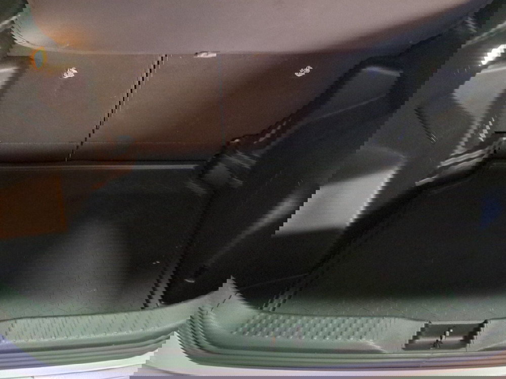 Toyota Yaris Cross usata a Milano (10)