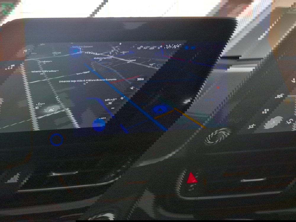 Toyota Toyota C-HR usata a Milano (15)