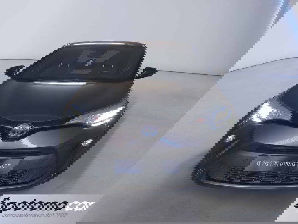 Toyota Toyota C-HR usata a Milano (8)