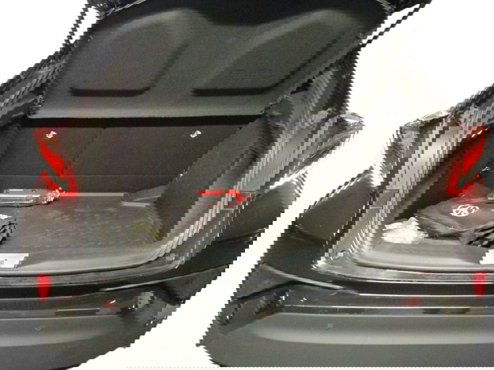 Toyota Toyota C-HR usata a Milano (11)