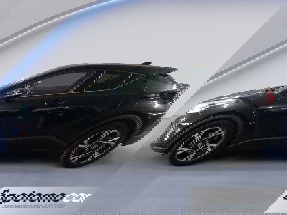 Toyota Toyota C-HR usata a Milano (3)