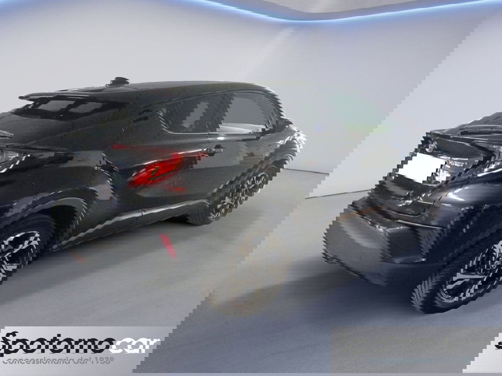 Toyota Toyota C-HR usata a Milano (6)