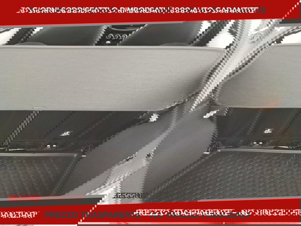 Toyota Aygo X nuova a Chieti (7)