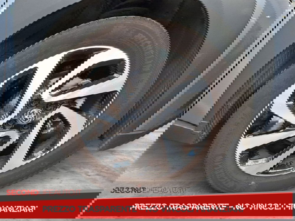 Toyota Aygo X usata a Roma (9)