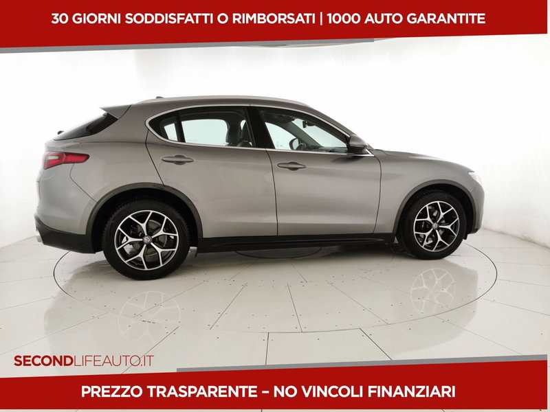 Alfa Romeo Stelvio usata a Chieti (4)