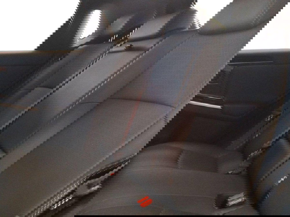 Toyota bZ4X usata a Roma (11)