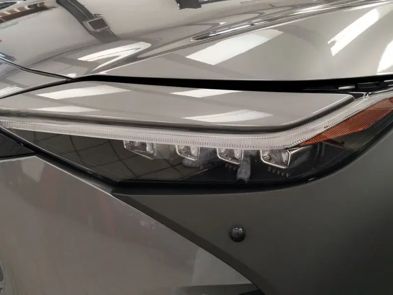 Toyota bZ4X usata a Roma (14)