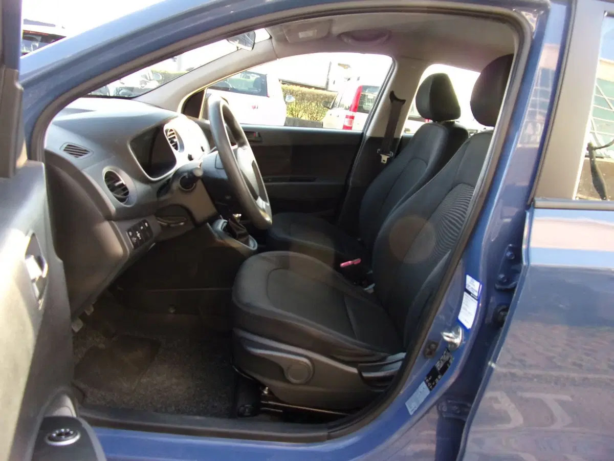 Hyundai i10 usata a Reggio Emilia (9)
