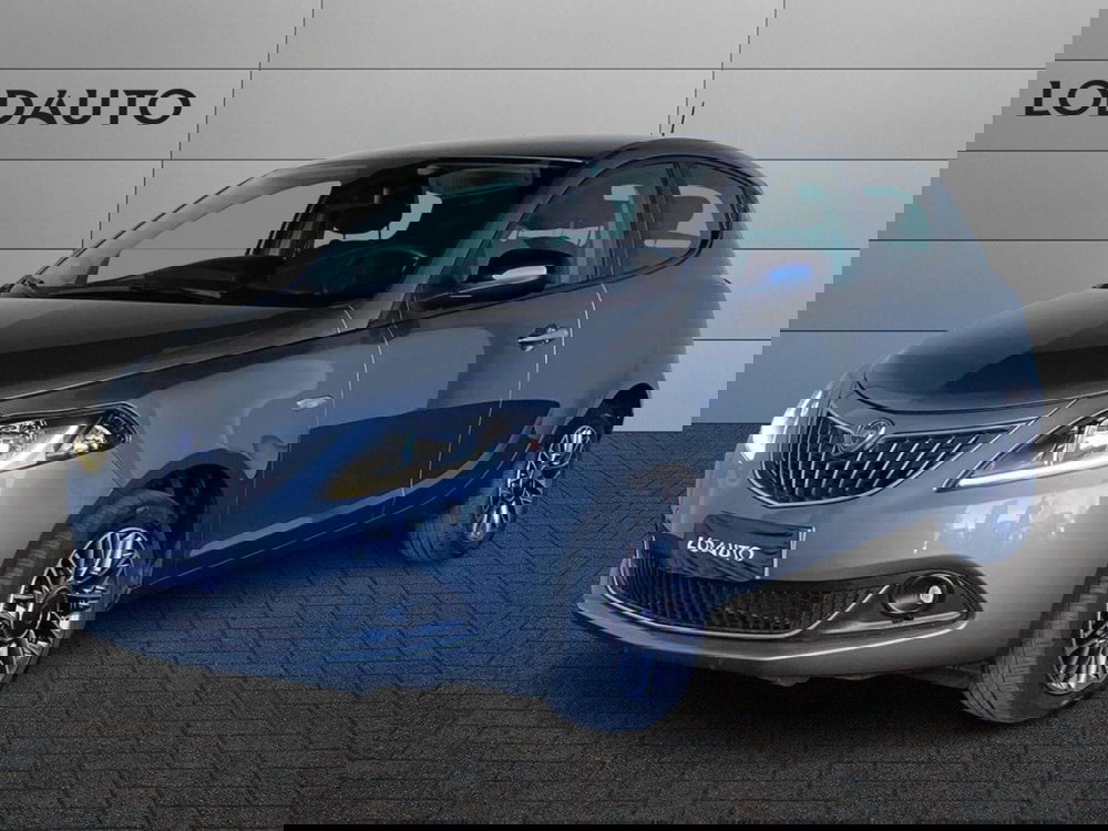 Lancia Ypsilon usata a Bergamo