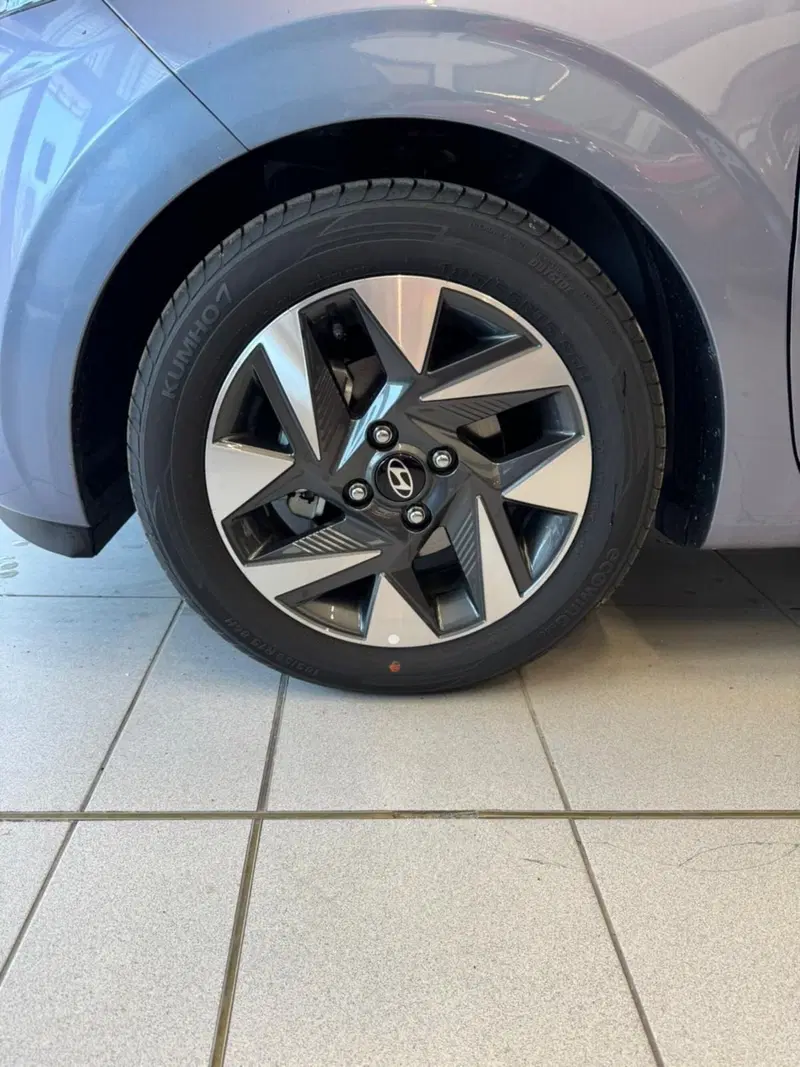 Hyundai i10 nuova a Ferrara (11)