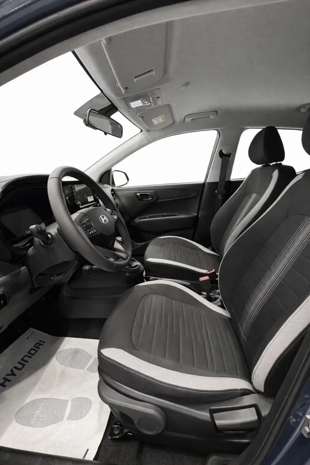 Hyundai i10 nuova a Ferrara (9)