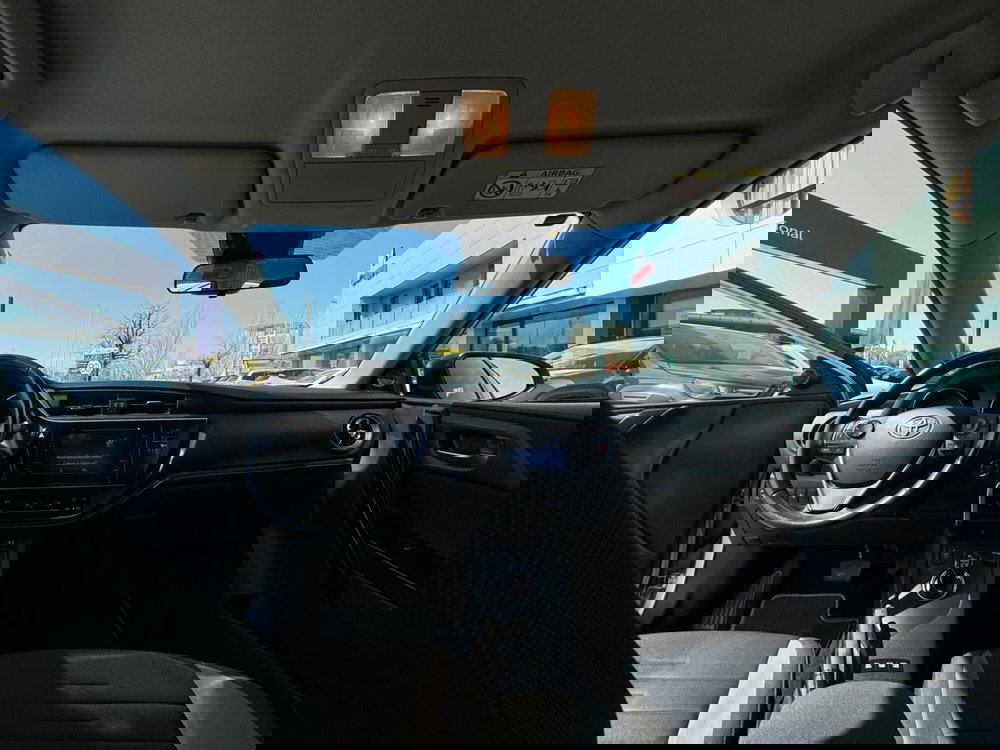 Toyota Auris usata a Modena (16)