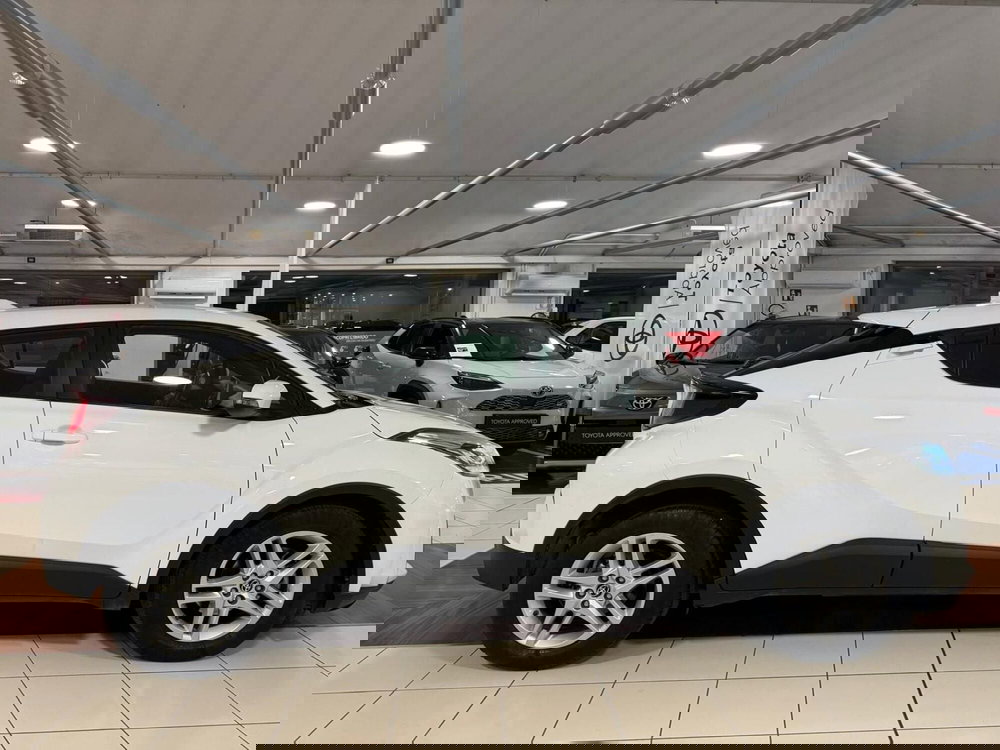 Toyota Toyota C-HR usata a Modena (5)