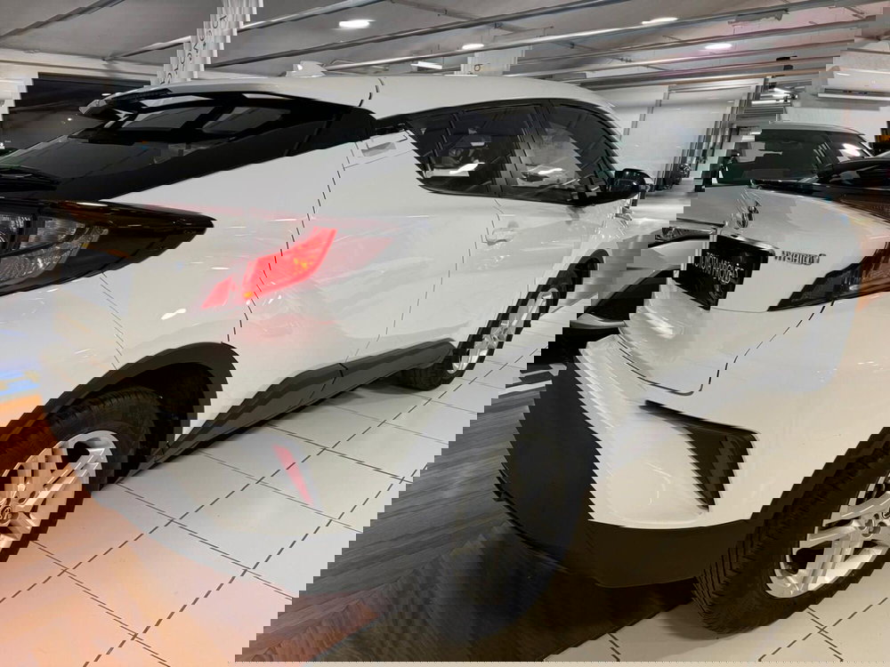 Toyota Toyota C-HR usata a Modena (6)