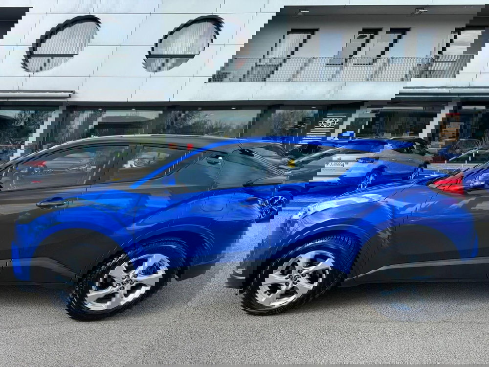 Toyota Toyota C-HR usata a Modena (9)