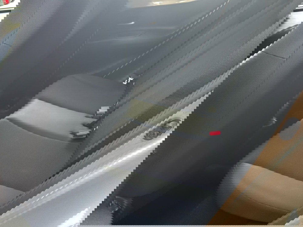 Toyota Aygo X usata a Bologna (9)
