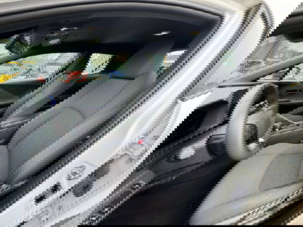 Toyota Toyota C-HR usata a Modena (12)