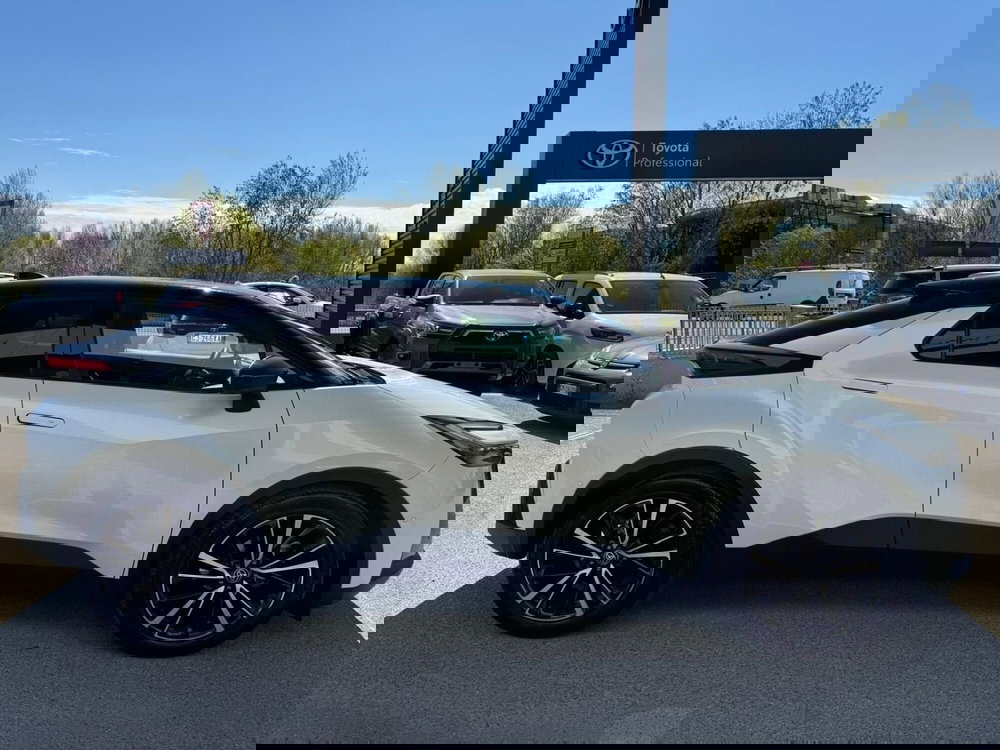 Toyota Toyota C-HR usata a Modena (5)
