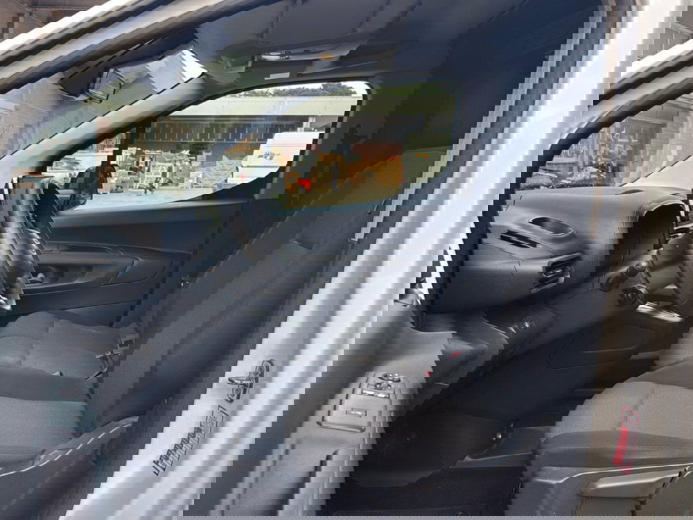 Toyota Proace City Verso usata a Bologna (8)