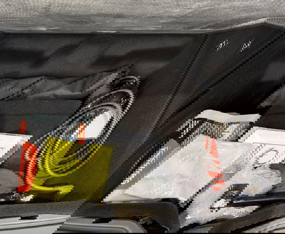 Lynk & Co 01 usata a Parma (13)