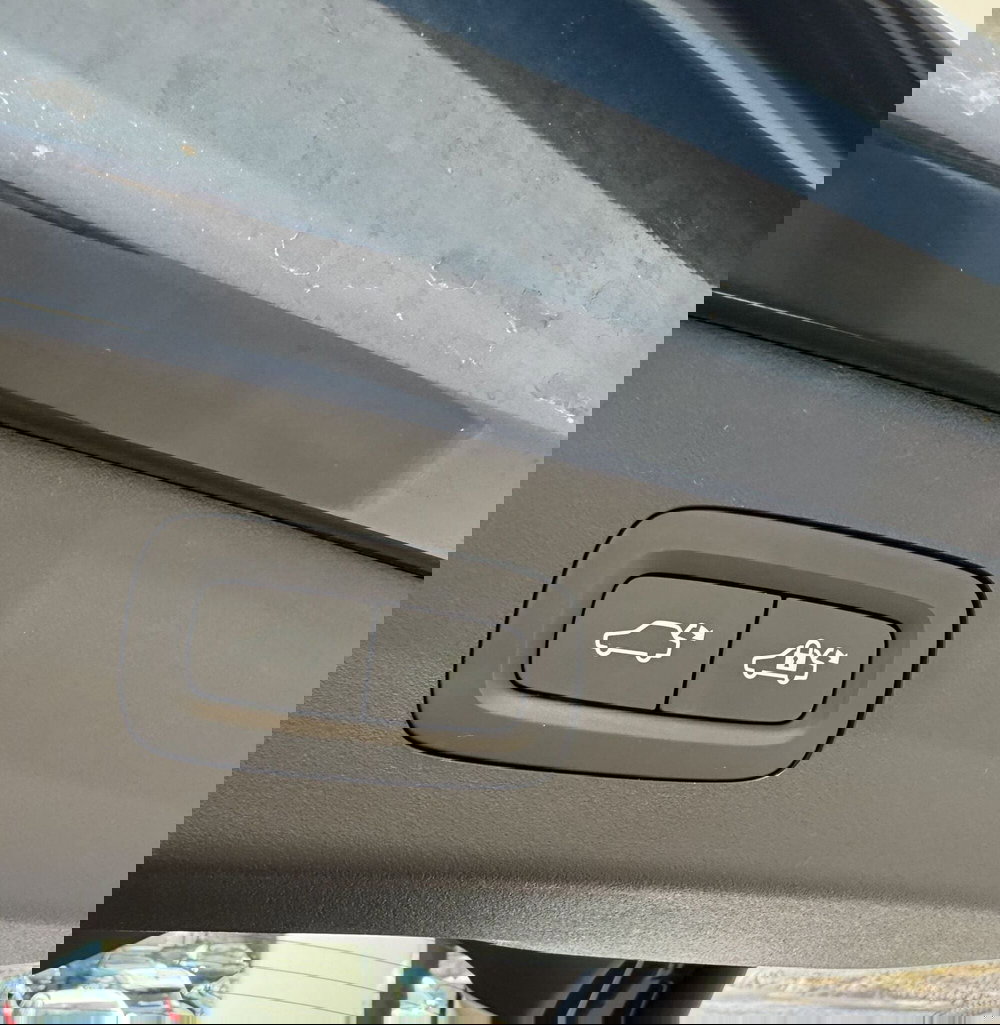 Lynk & Co 01 usata a Parma (15)